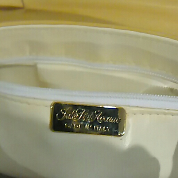 Final Price Vintage Saks Fifth Avenue Purse - Picture 4 of 8